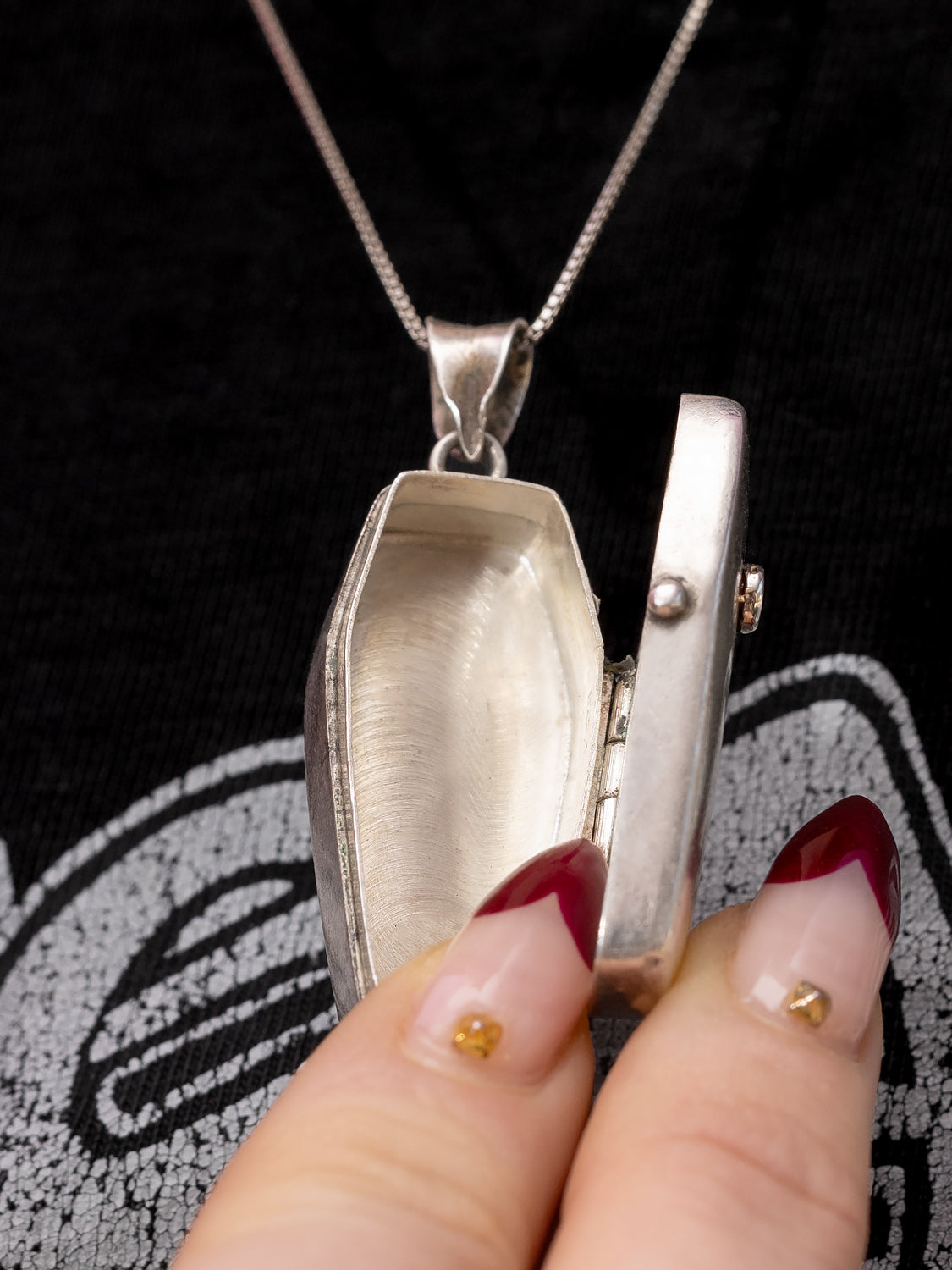 Pied a Terre Silver Coffin functional pillbox pendant featuring natural 3mm ruby at center